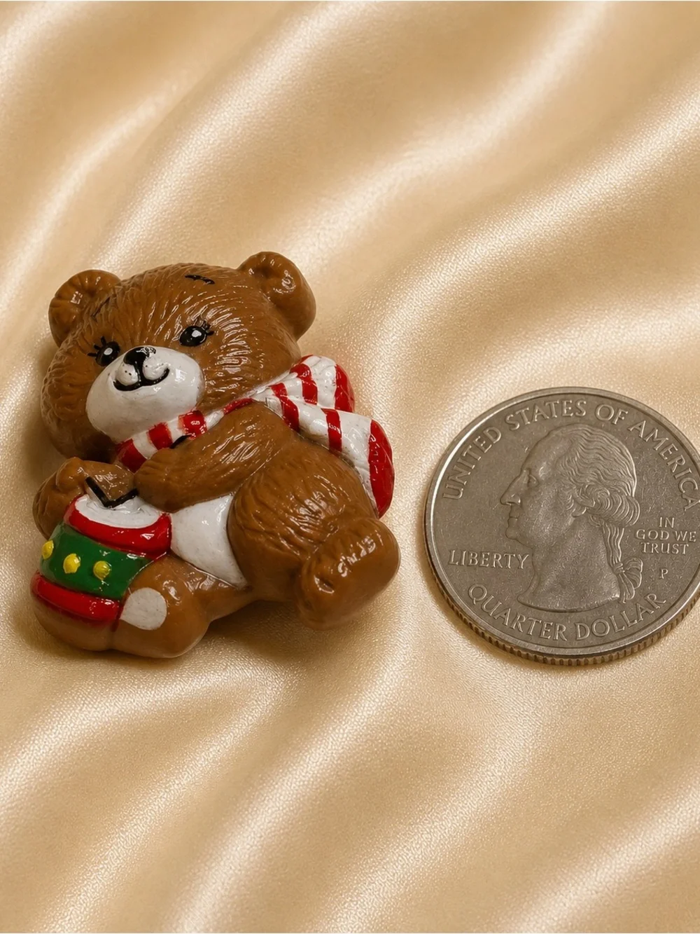 Vintage RUSS Teddy Bear Christmas Drummer Brooch Pin Hong Kong